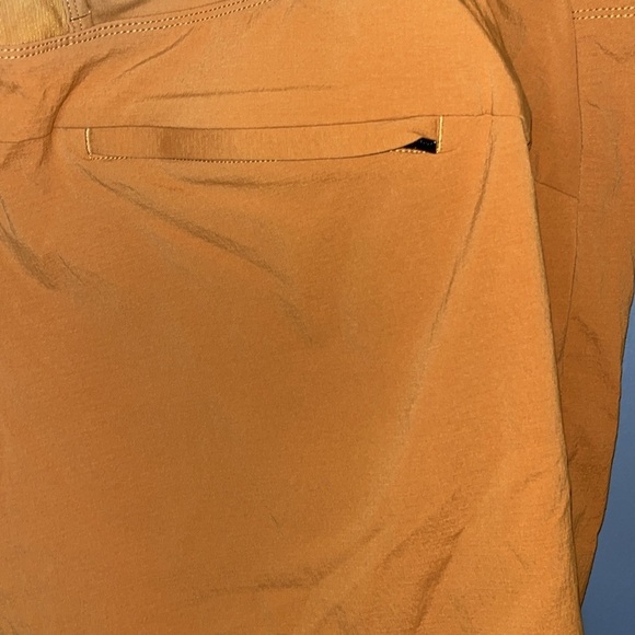 Athleta Trekkie North Shorts size 26 - Picture 10 of 12